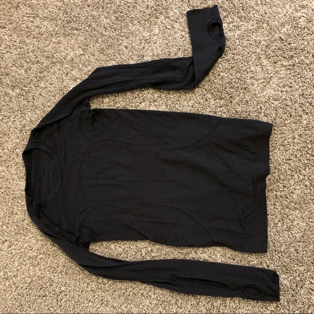 Swiftly Tech Long Sleeve - Black